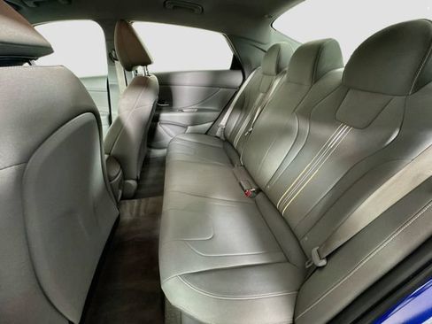 Certified 2025 Hyundai Elantra Sport FWD image 26