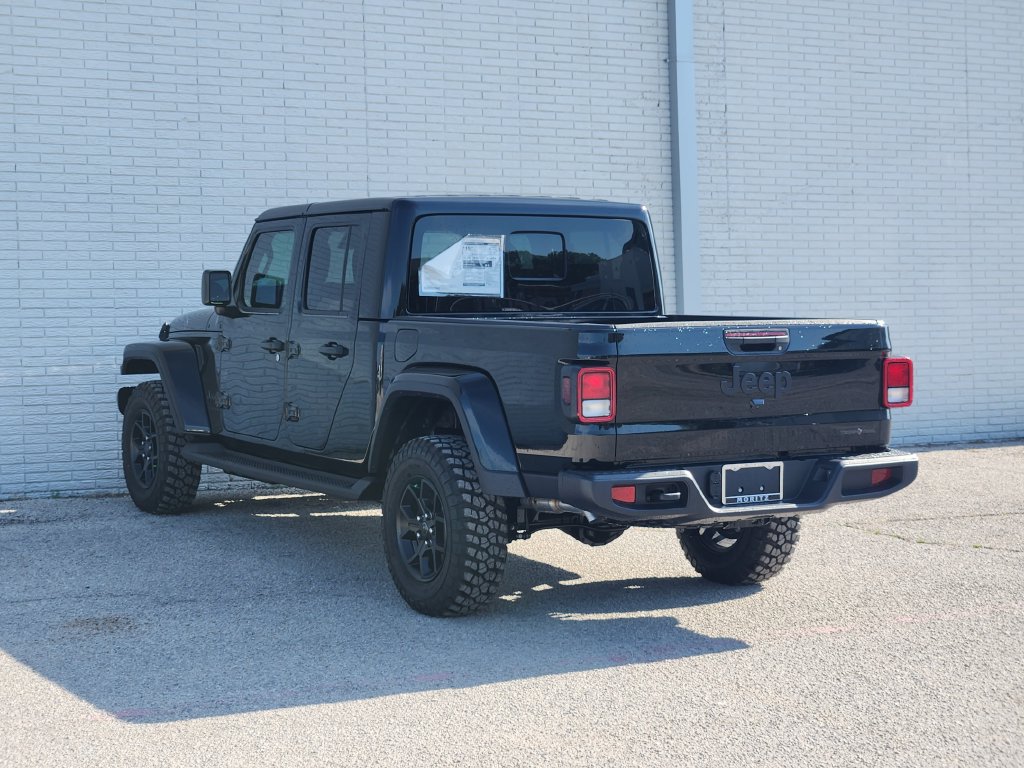 New 2026 Jeep Gladiator Mojave AWD/4WD image 3