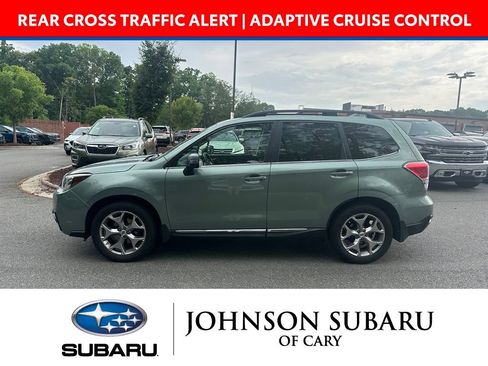 Used 2017 Subaru Forester 2.5i Touring AWD/4WD image 5