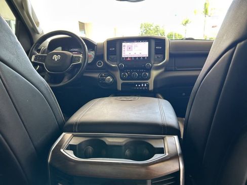 Used 2022 RAM 1500 Laramie image 32