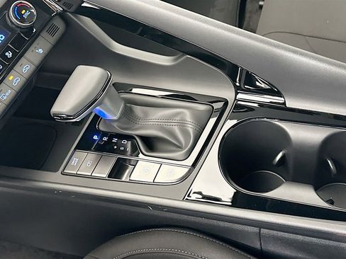 New 2026 Hyundai Elantra SEL Sport image 14