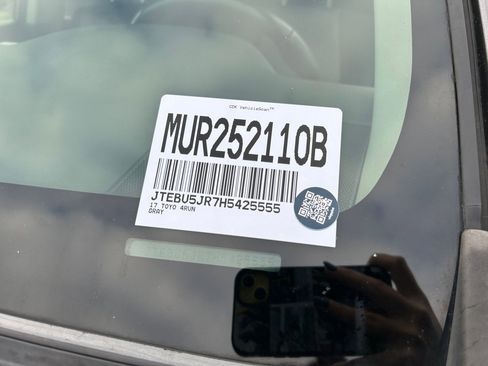 Used 2017 Toyota 4Runner SR5 image 30