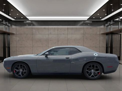 Used 2018 Dodge Challenger SXT w/ Sound Group RWD image 4