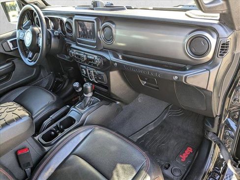 Used 2019 Jeep Wrangler Unlimited Sport S image 22