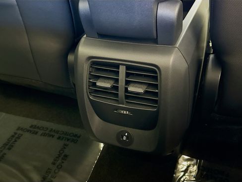 Used 2025 Ford Mustang Mach-E Select w/ Comfort Package Lite image 16