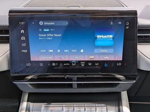 Used 2024 Lincoln Nautilus Reserve w/ Equipment Group 202A AWD/4WD image 11