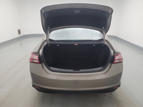 Used 2020 Chevrolet Malibu LT FWD image 29