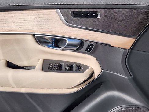 New 2026 Volvo XC90 B5 Core AWD/4WD image 12