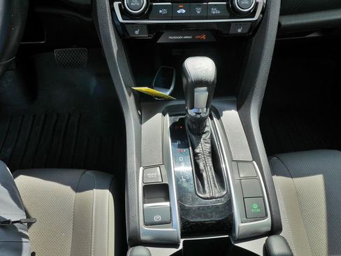 Used 2018 Honda Civic EX-L image 26
