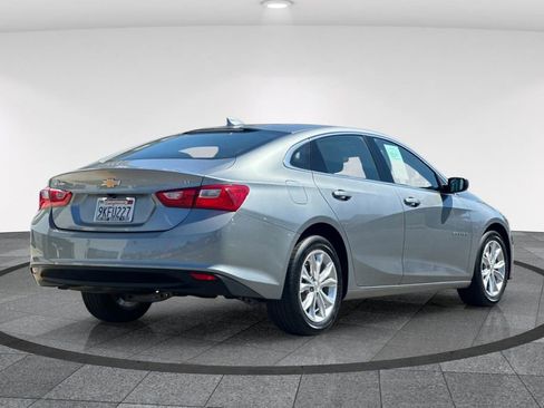 Used 2024 Chevrolet Malibu LT FWD image 5