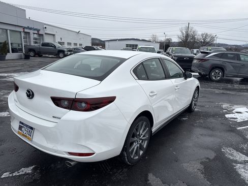 Used 2025 MAZDA MAZDA3 s image 3