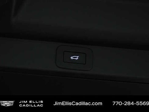 Used 2025 Land Rover Range Rover SE image 31