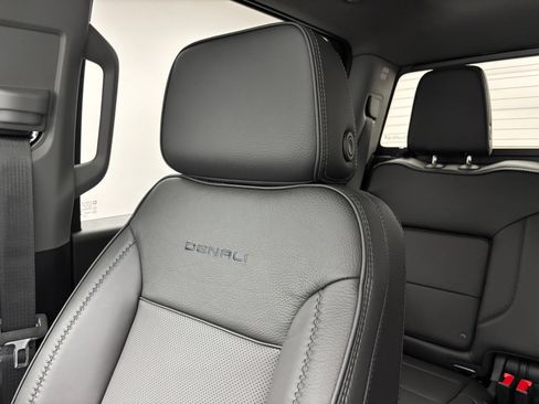 New 2026 GMC Sierra 3500 Denali w/ Denali Reserve Package AWD/4WD image 49