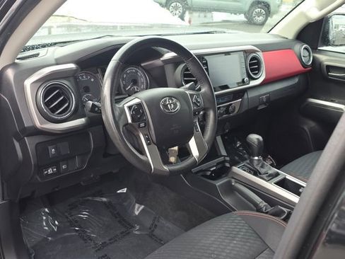 Used 2022 Toyota Tacoma SR5 w/ Black Out Package (TMS) image 24