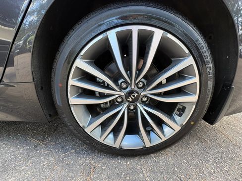 Used 2019 Kia Stinger RWD image 55
