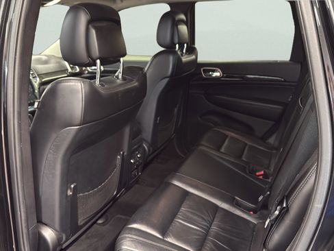 Used 2012 Jeep Grand Cherokee Laredo image 13