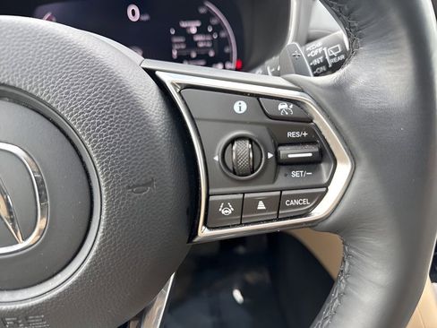 Used 2023 Acura MDX SH-AWD image 18