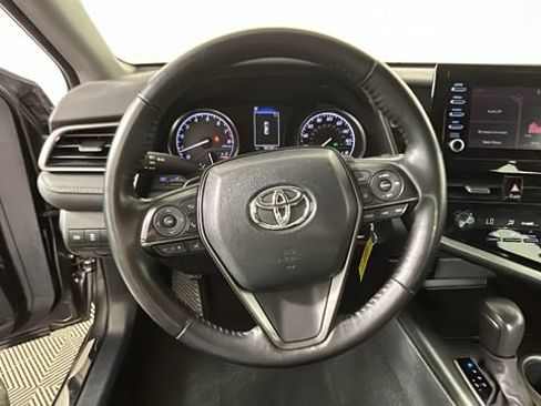 Used 2024 Toyota Camry SE FWD image 14