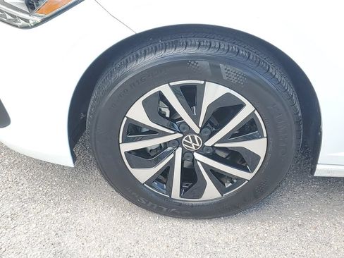 Certified 2024 Volkswagen Jetta S FWD image 13