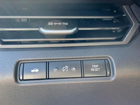 Used 2022 Nissan Altima 2.5 SV image 15