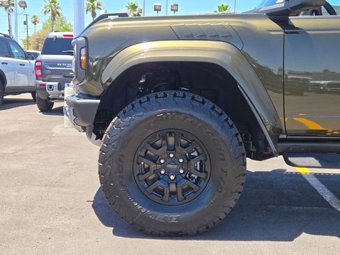 New 2026 Ford Bronco Raptor w/ Interior Carbon Fiber Pack AWD/4WD image 7