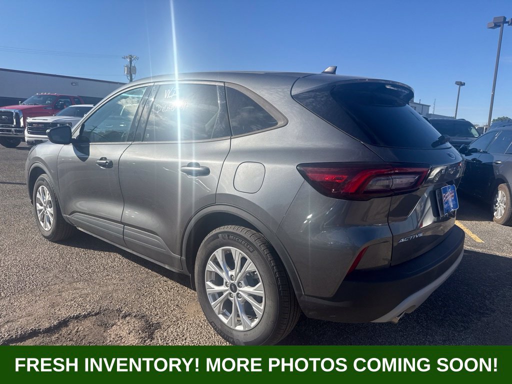 Used 2025 Ford Escape Active FWD image 4