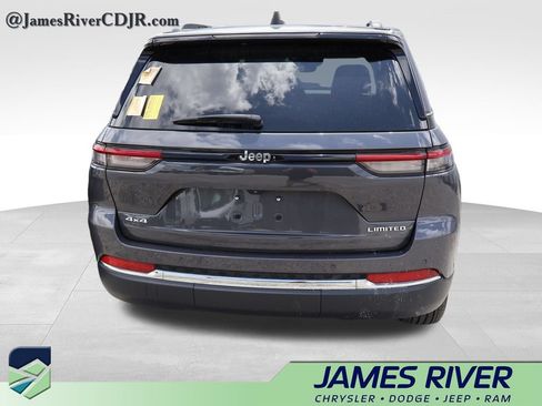 Used 2024 Jeep Grand Cherokee Limited AWD/4WD image 15
