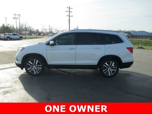 Used 2017 Honda Pilot Elite image 9