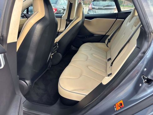 Used 2013 Tesla Model S RWD image 9