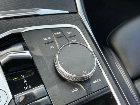Used 2024 BMW 430i Convertible RWD image 23