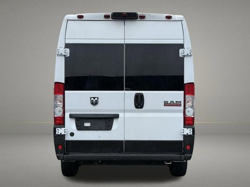 Used 2021 RAM ProMaster 2500 FWD image 4