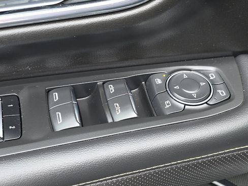 Used 2021 Chevrolet Tahoe Premier image 11