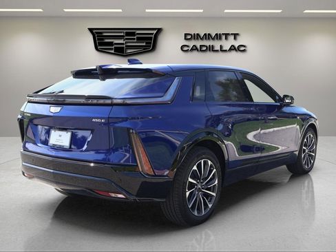 New 2025 Cadillac Lyriq Sport image 5