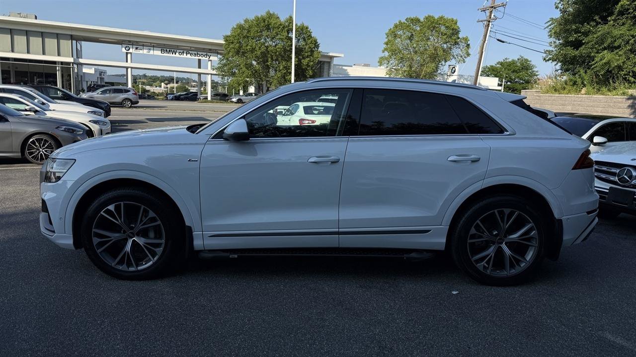 Used 2023 Audi Q8 Premium Plus w/ Premium Plus Package AWD/4WD image 11