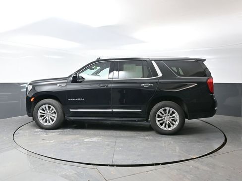 Used 2024 GMC Yukon SLT image 12