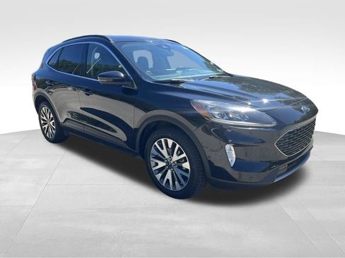 Used 2020 Ford Escape Titanium AWD/4WD image 4