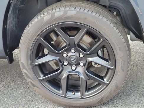 Used 2025 RAM 1500 Laramie w/ Night Edition AWD/4WD image 32