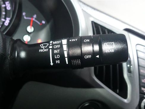 Used 2016 Kia Sportage SX FWD image 32