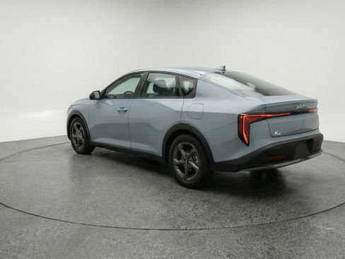 Used 2025 Kia K4 FWD image 6