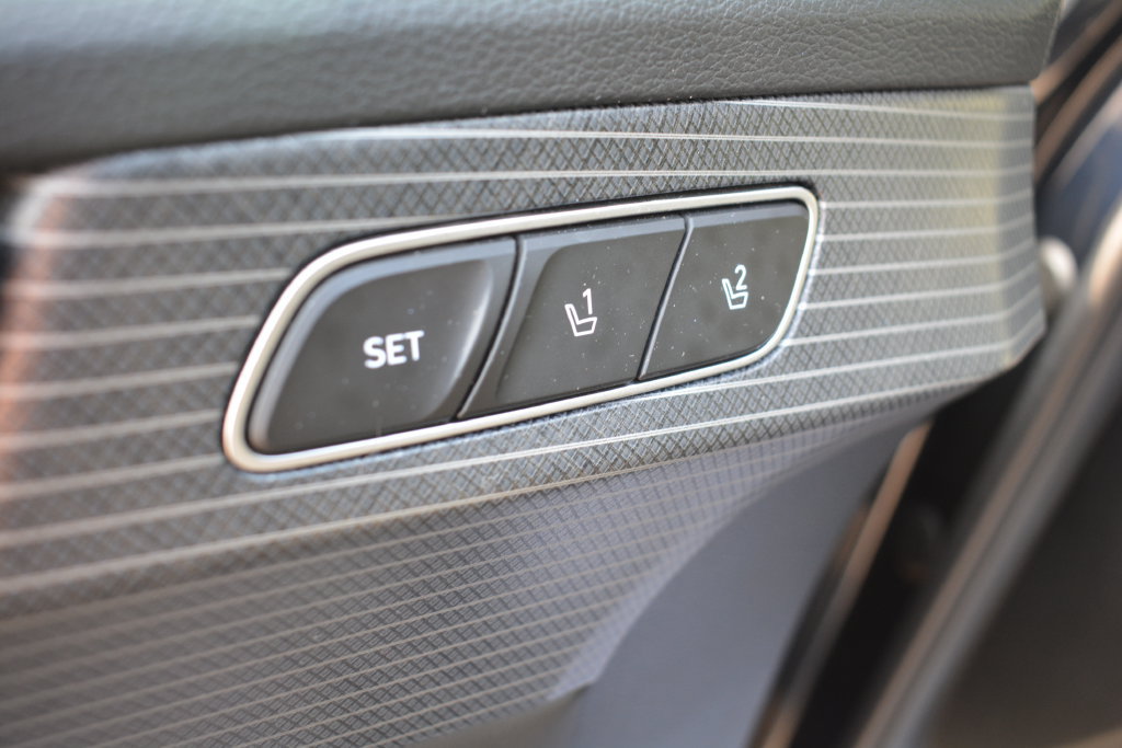 Used 2024 Hyundai Palisade Limited AWD/4WD image 8
