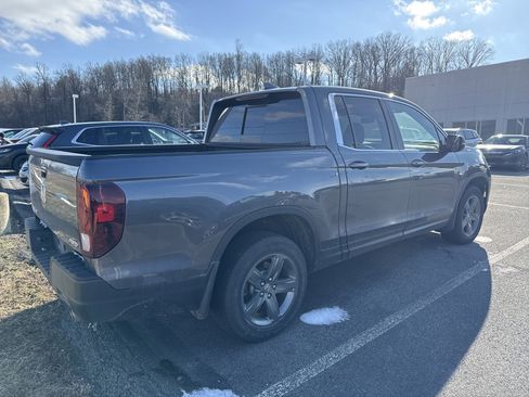 Used 2023 Honda Ridgeline Sport image 3