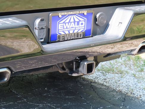 Certified 2024 Chevrolet Silverado 1500 RST w/ Convenience Package II AWD/4WD image 18