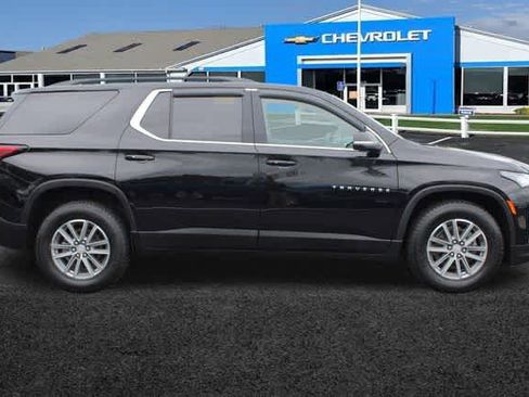 Certified 2023 Chevrolet Traverse LT image 10