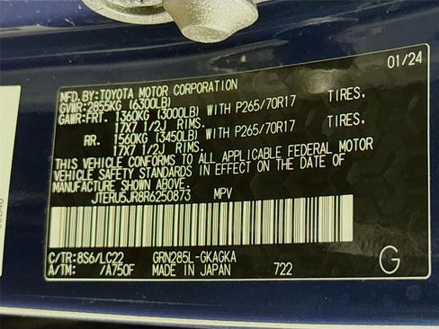 Used 2024 Toyota 4Runner TRD Off-Road Premium image 33