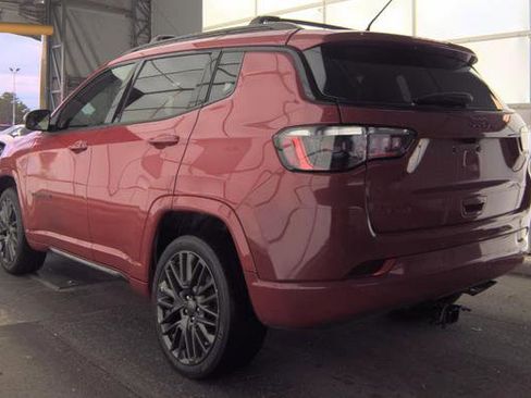 Used 2022 Jeep Compass Limited AWD/4WD image 4