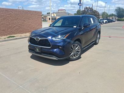 Used 2021 Toyota Highlander Platinum