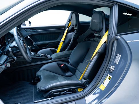 Used 2026 Porsche 911 GT3 RWD image 17