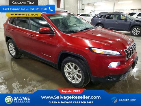Used 2014 Jeep Cherokee Latitude w/ Cold Weather Group AWD/4WD image 5