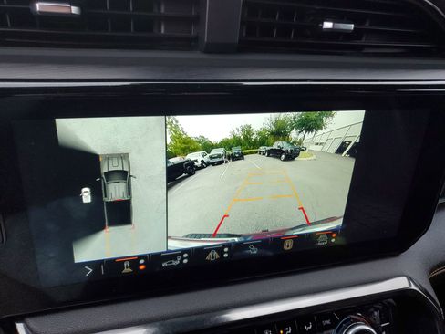 Used 2025 GMC Sierra 2500 AT4 w/ AT4 Premium Plus Package image 88