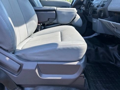 Used 2015 Ford F250 XL AWD/4WD image 11